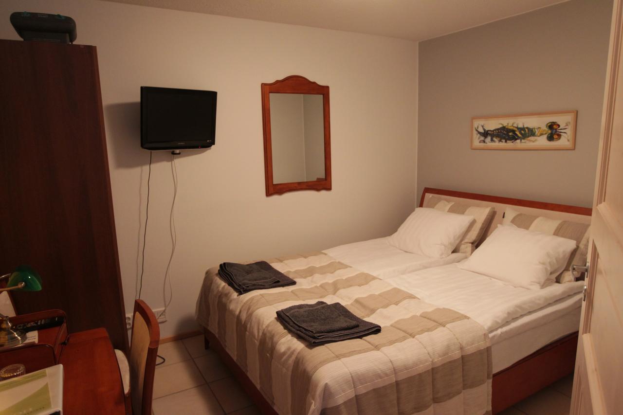 Hotel Urkin Piilopirtti Pinsio Zimmer foto