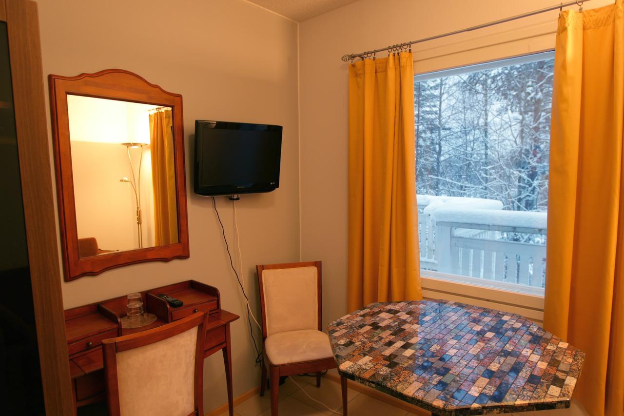 Hotel Urkin Piilopirtti Pinsio Zimmer foto