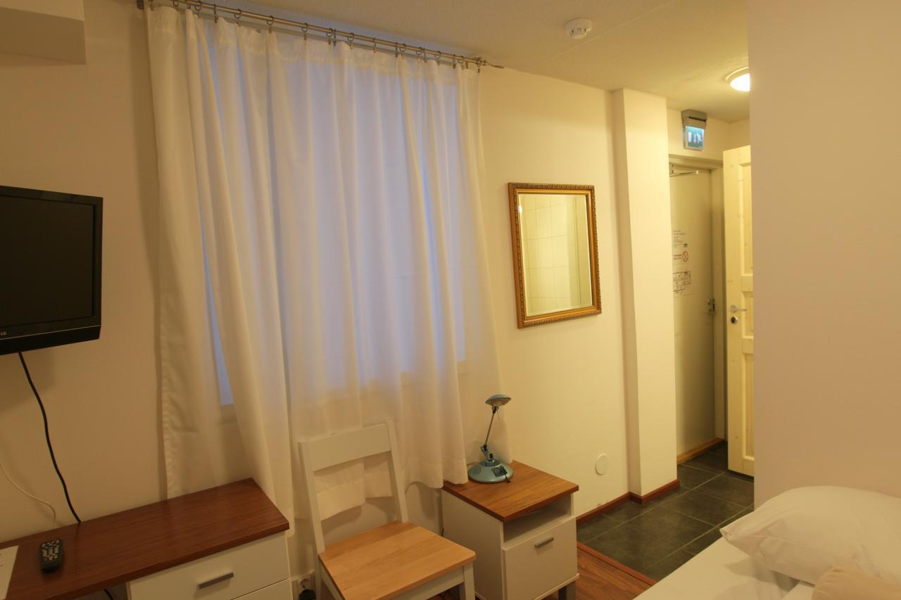 Hotel Urkin Piilopirtti Pinsio Zimmer foto